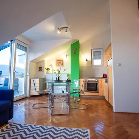 Apartment Cvita *